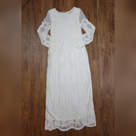 orange creek Dresses & Skirts - Orange Creek embroidered boho maxi dress